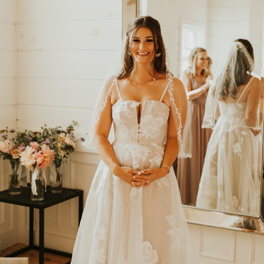 Meet your Posher, Emma